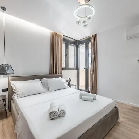 Lägenhet Amazing Beachfront Oasis Durrës